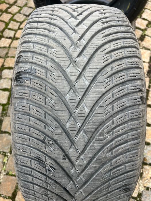 Комплект зимни гуми KLEBER 245/40/18