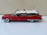 Macheta 1/18 Precision Miniatures 1959 Cadillac Crown Royale Ambulance