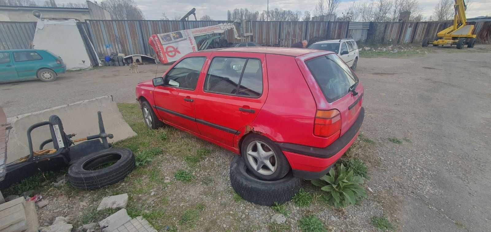 Volkswagen Golf 3 на части