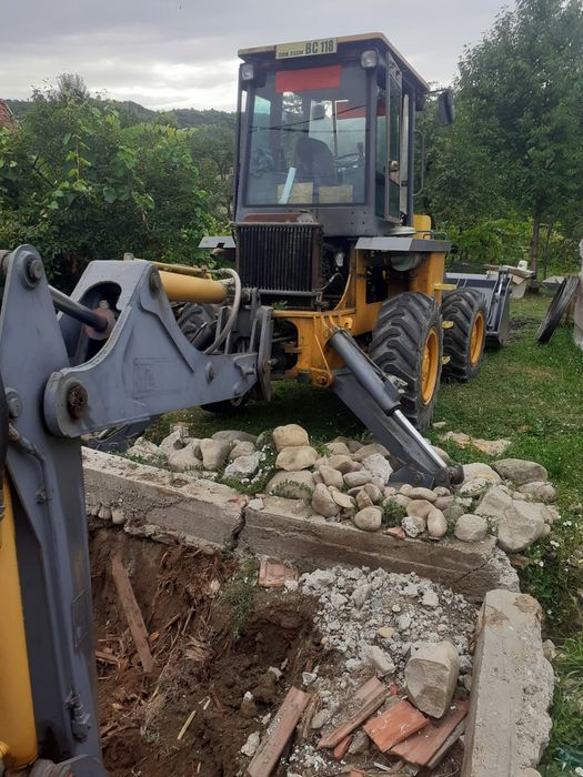Vînd și  Închiriez  prb Nisan , si miniexcavator Yukai