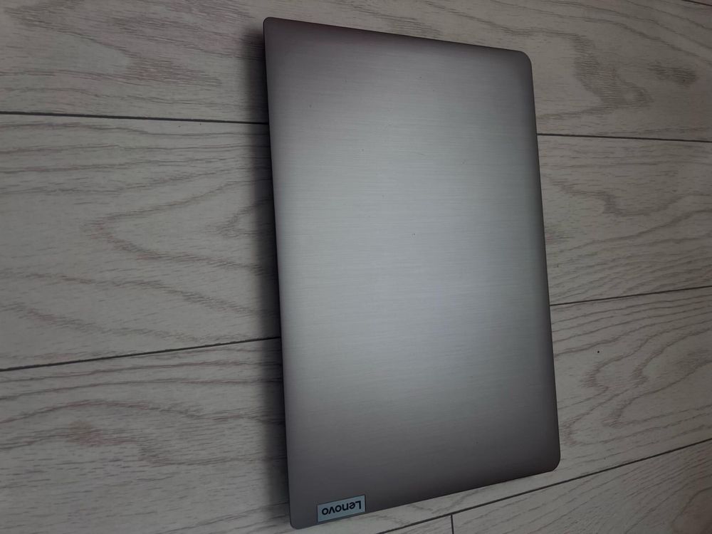 Laptop Lenovo IdeaPad 3