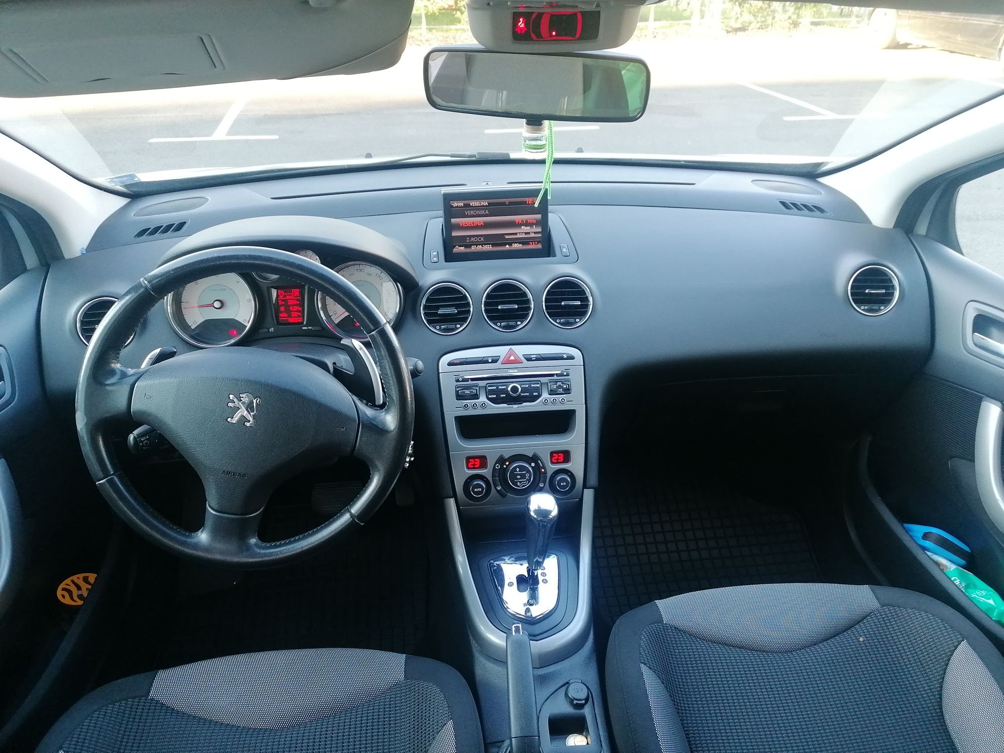 PEUGEOT  308 1.6 HDI