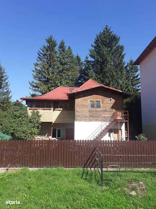 Apartament 2 camere in vila+garsoniera+teren