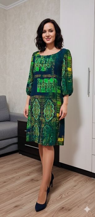 Красивое платье б/у