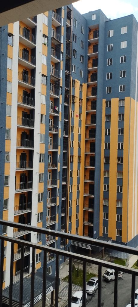 Янгихаёт тумани 5 ҳудуд 3 ком. 7-этаж  75кв. кв. сотилади кредити йўқ