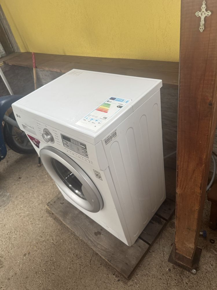 Пералня LG Inverter Direct Drive 6kg