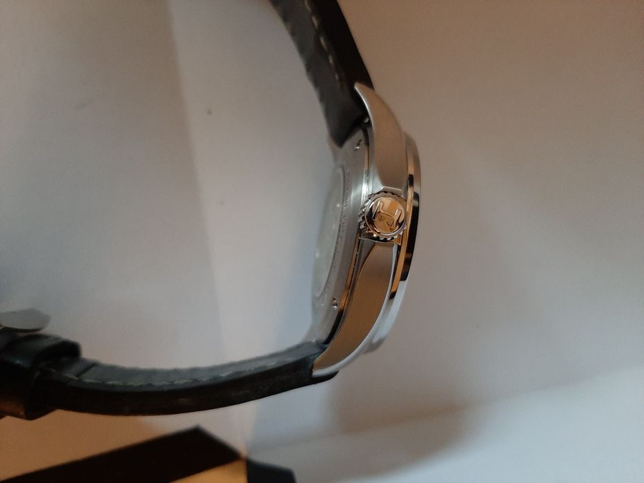 Hamilton khaki  pilot day date auto