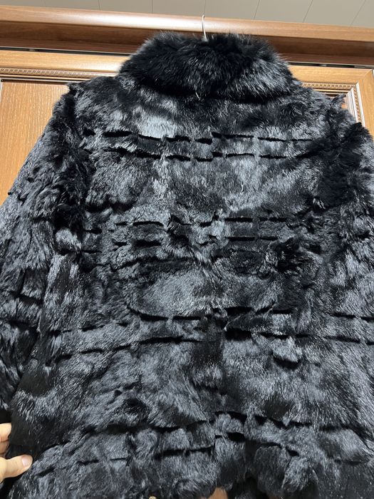 Черный шуба из кролика