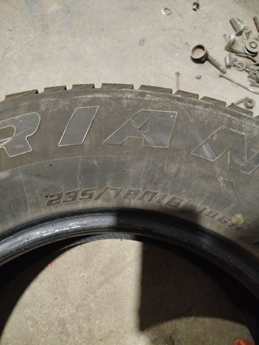 Шины 235/70/16 2ай жүрілген