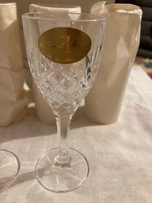 Кристални чаши за шери