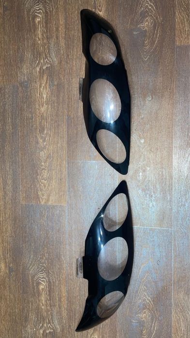 Продам фары на Тайотта каролла 150- кузов