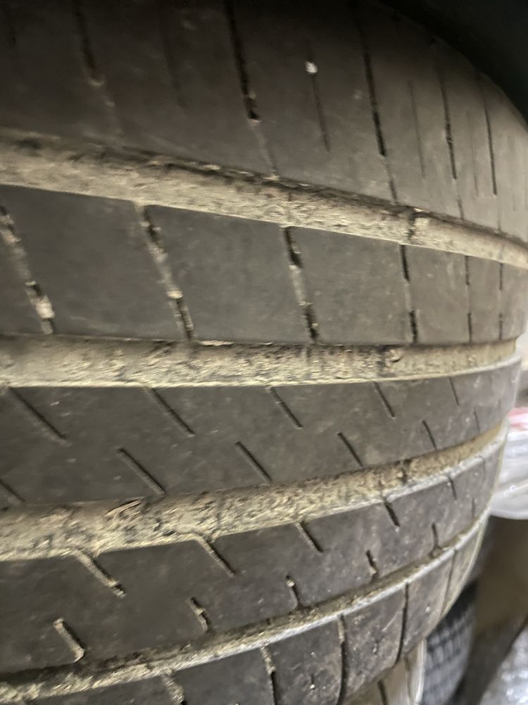 Летни гуми 235/40r18 dot 0122