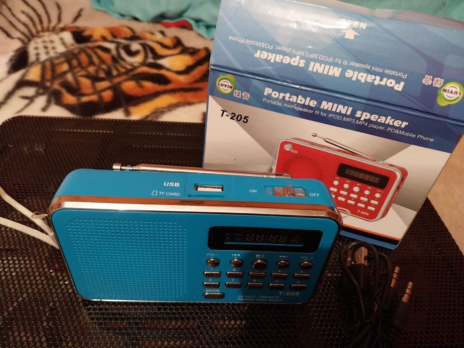 Vând aparat radio portabil T-205 Craiova