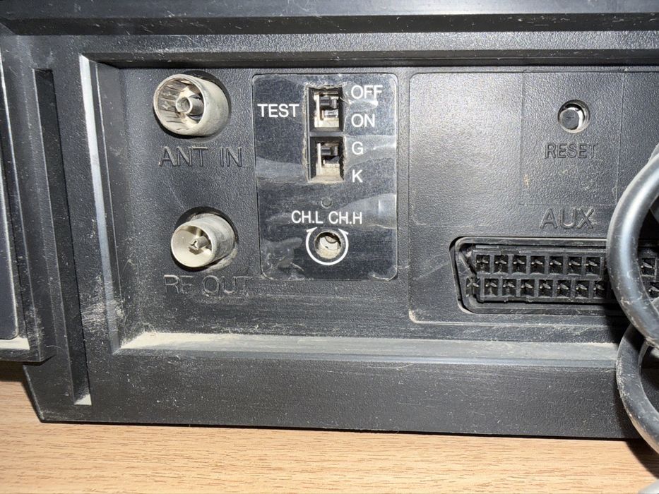 Видео кассетный магнитофон Daewoo