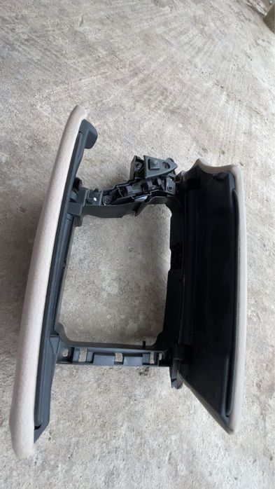 Cotiera de Anglia BMW Seria 5 F10 [facelift]