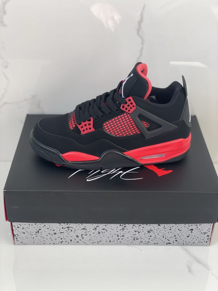Air Jordan 4 Retro Red Thunder Black