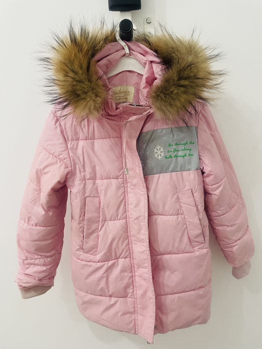 Зимняя куртка для девочку