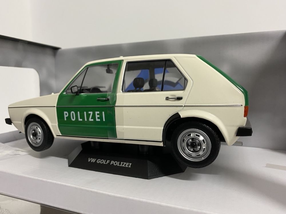 Solido Vw GOLF “Polizei” macheta de colecție scara 1:18