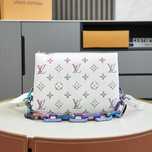 Louis Vuitton Coussin BB