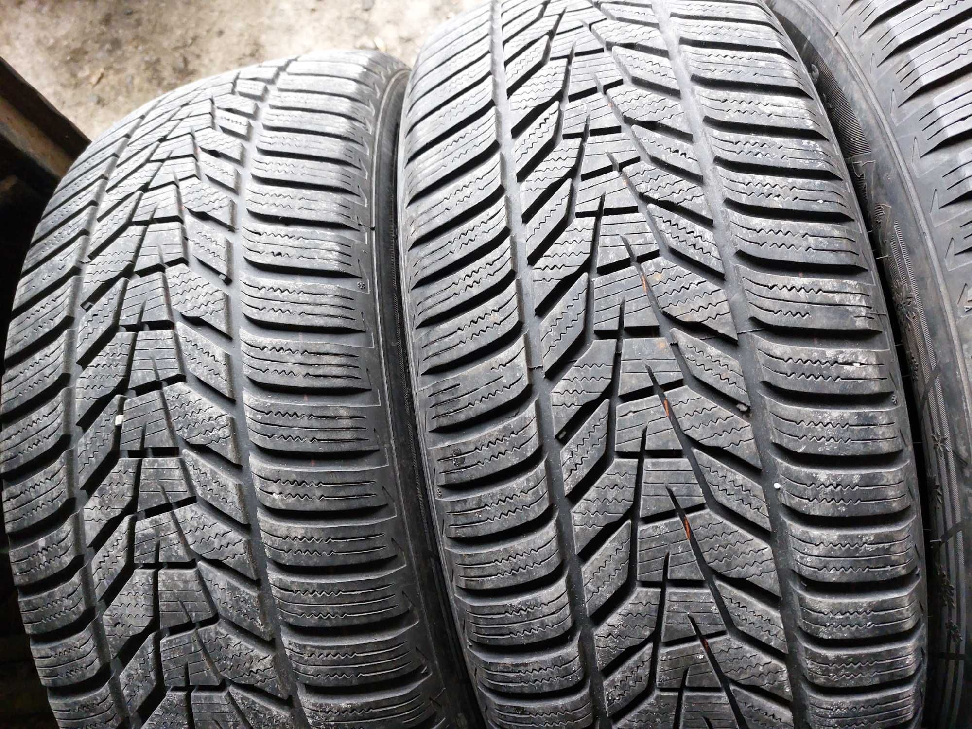 4бр.зимни HANKOOK 235/55/18 104V DOT 1721