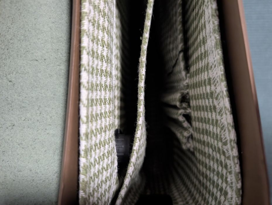 Obag кожена чанта за лаптоп