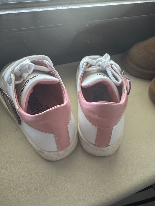 Adidasi moschino fetite 25