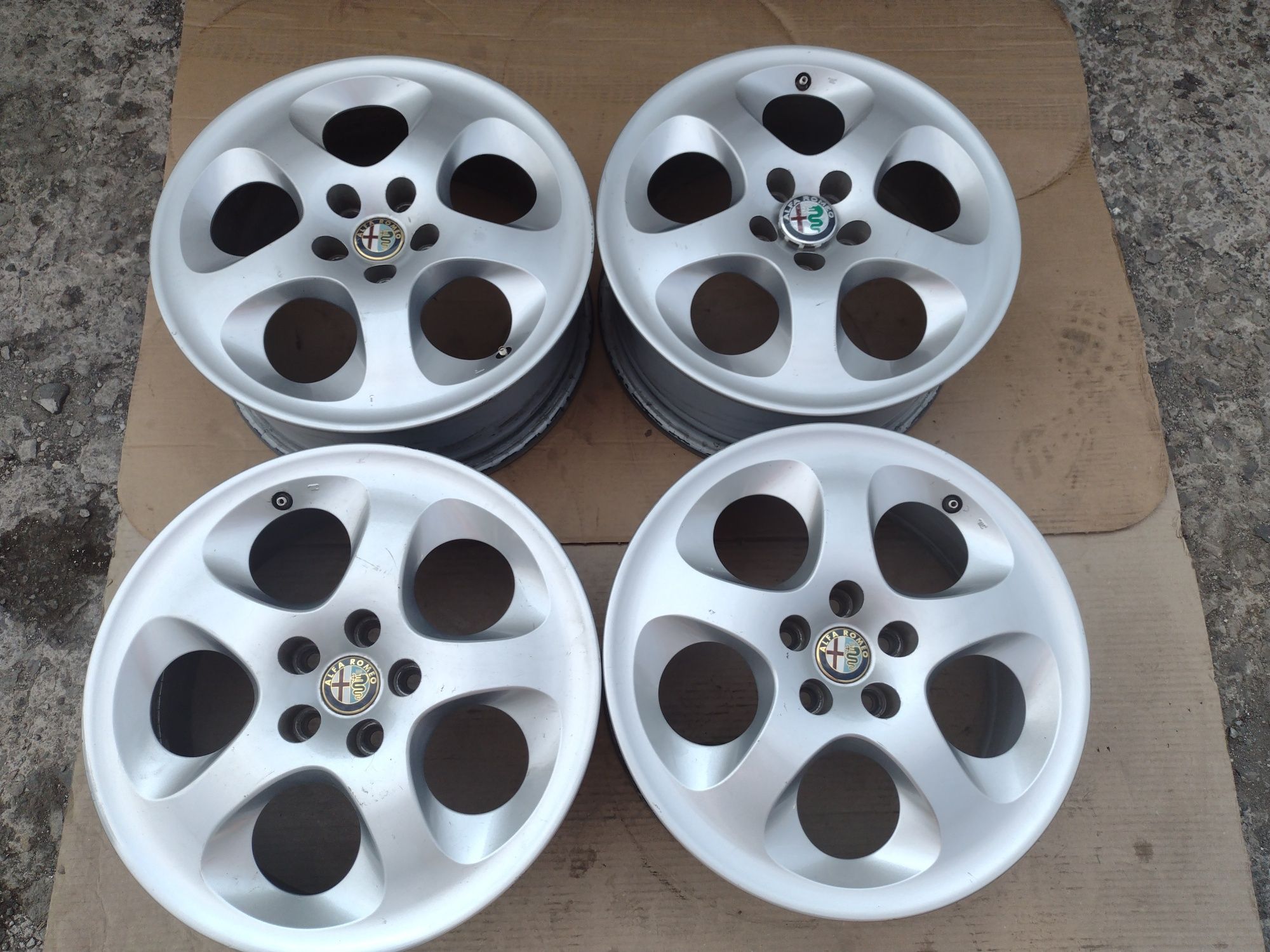 Топ състояние Speedline 16-5x98 ET41.5 6.5j Alfa Romeo 156