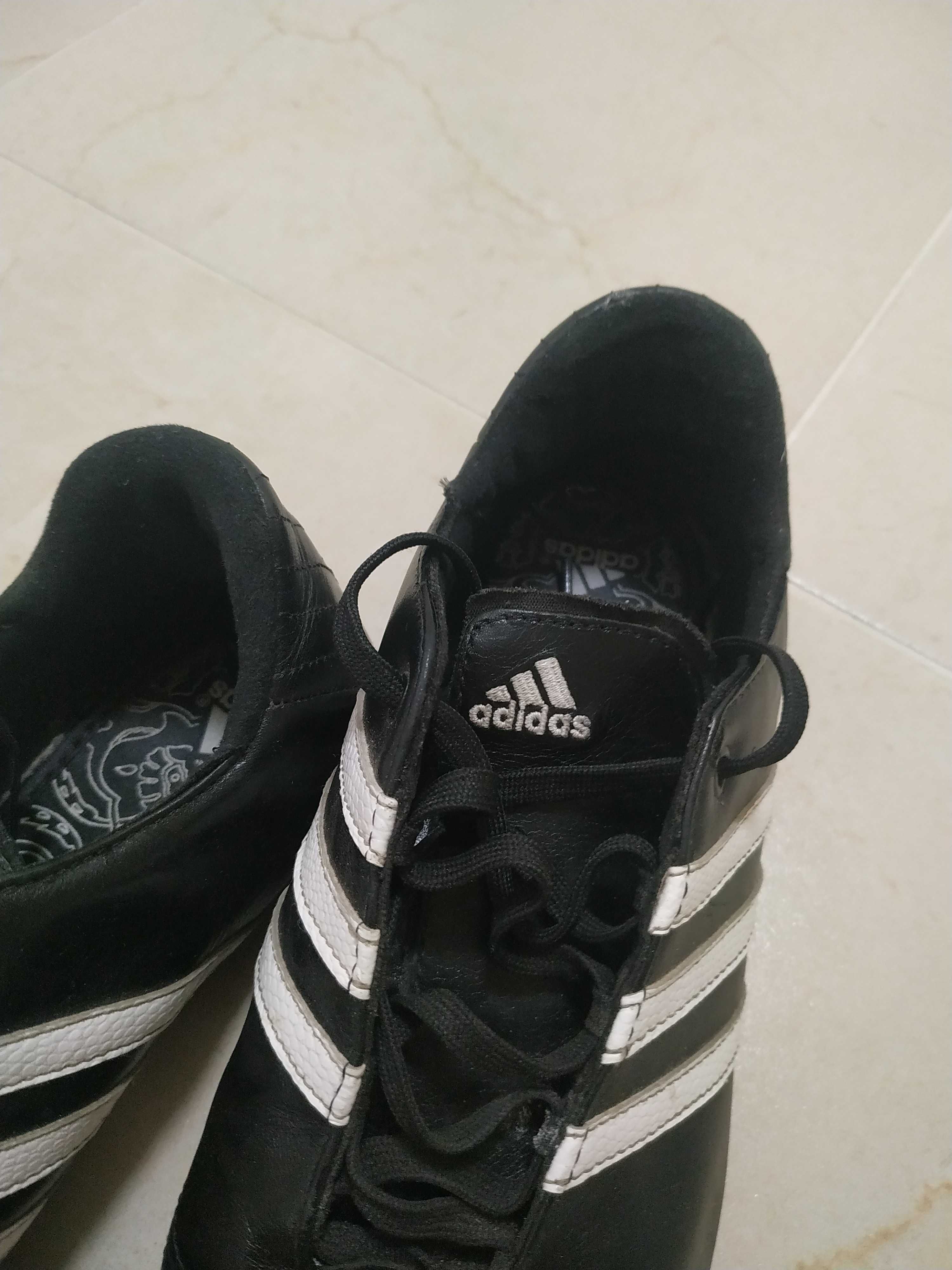 Маратонки Adidas