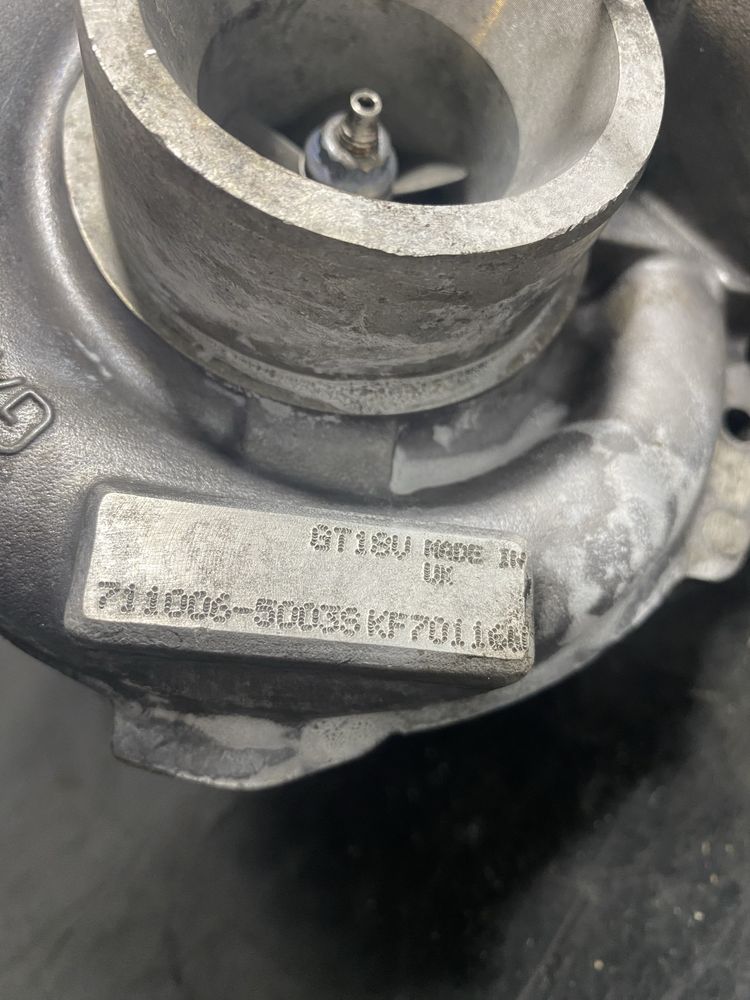 Turbina Mercedes C-class w203 2.2 cdi 143 cp A6110960999