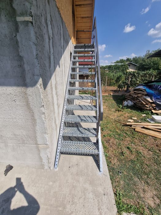 Scari galvanizate metalice