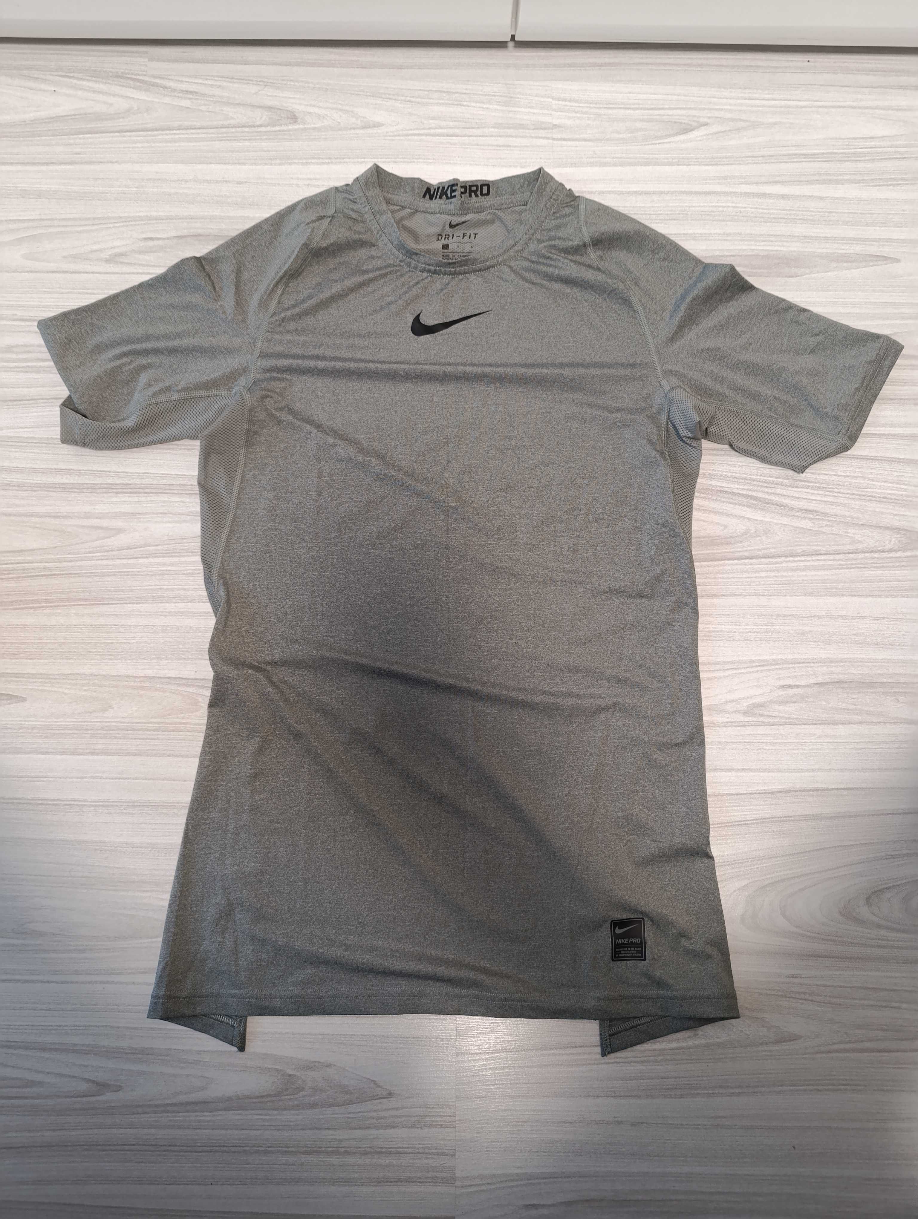 ''Nike Pro Compression SS Top''оригинална мъжка тениска Л размер