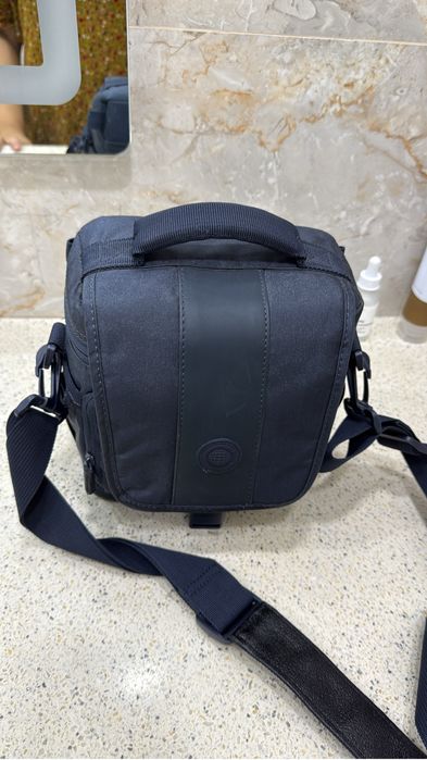 Nikon AF-S DX NIKKOR 18-55mm f/3.5-5.6G VR II.