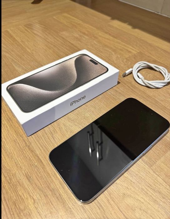 Iphone 15 pro max natural titanium