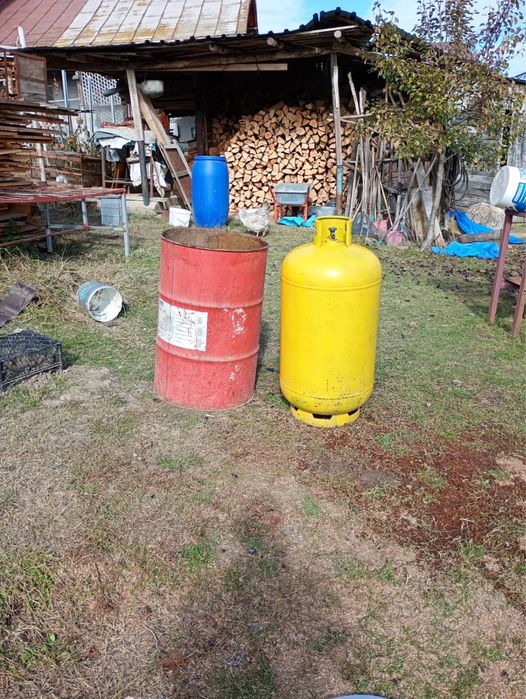 Butelie gaz aprox. 165x110