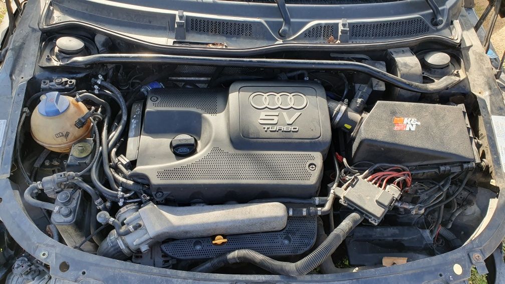 Audi TT на части
