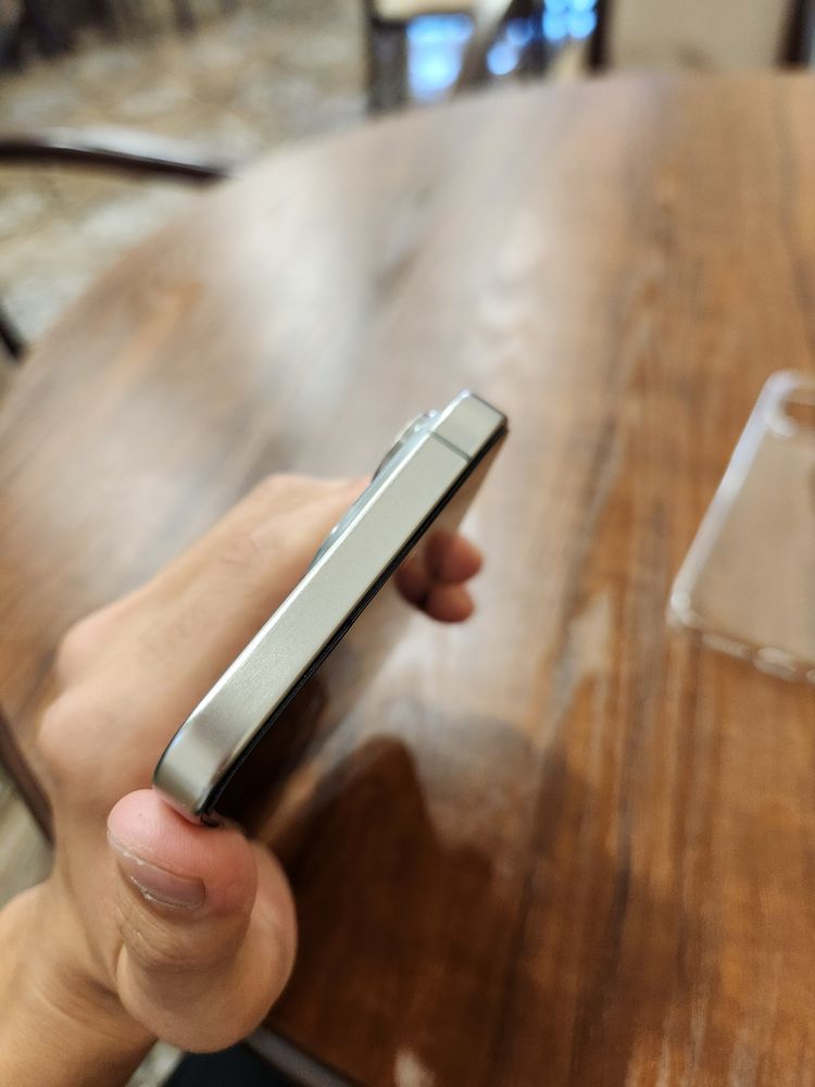Iphone 15 pro max 256GB natural titan