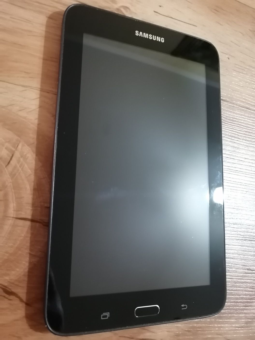 Планшет Samsung Tab 3 lite