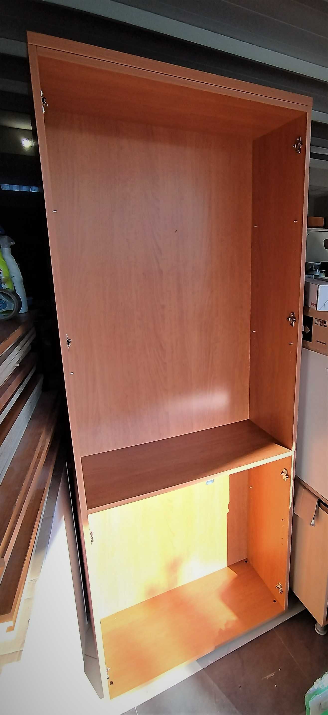 Офис шкафове - Двукрили гардероби за документи с рафтове  6 бр. череша