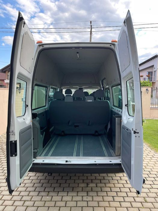Ford Transit 2.2 Diesel 101 Cp 2013 Euro 5 cu 9 Locuri