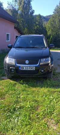 Vând urgent Suzuki Grand Vitara