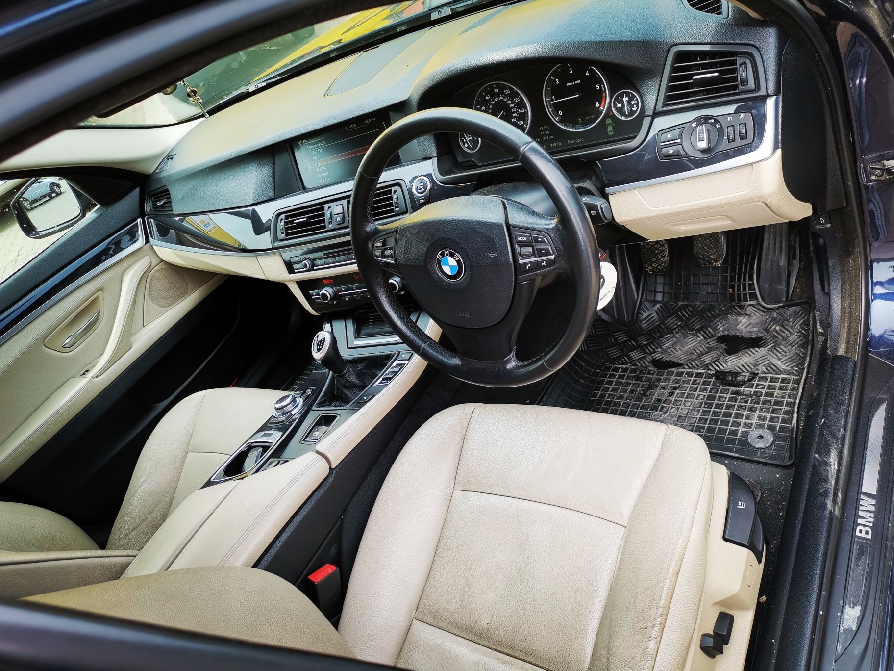 Bmw f10 520d anul 2013