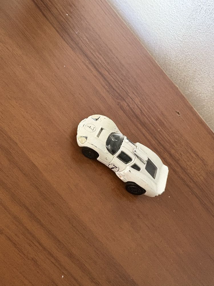 Продавам Hotwheel колички
