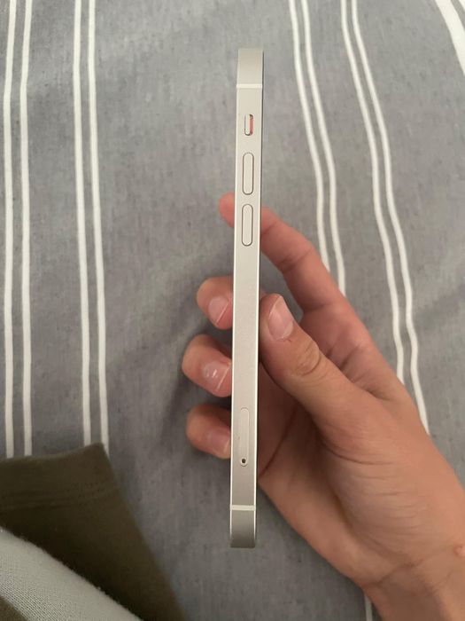 Iphone 12 de vanzare