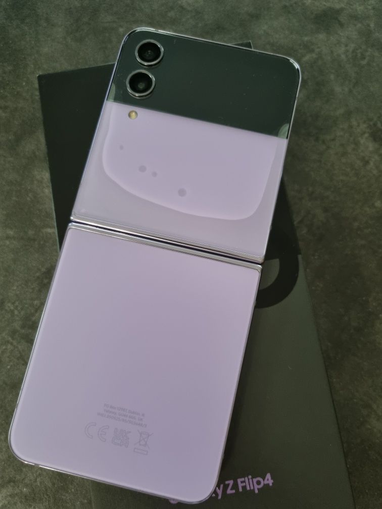 Samsung z flip 4 лилав