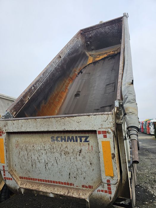 Bena hardox/Alu,Schmitz/Swartzmuler