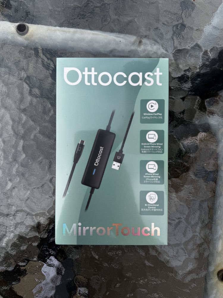 Ottocast MirrorTouch – безжичен CarPlay и screen mirroring адаптер