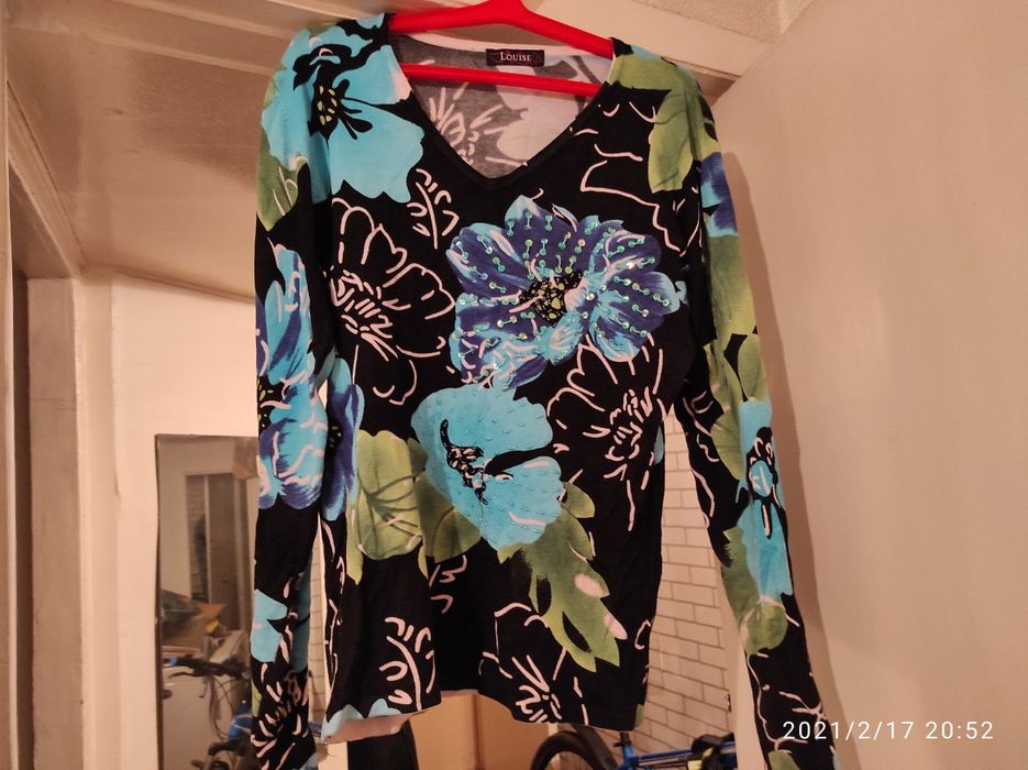 Кофточка, блузка, рубашка качественные, мягкие, приятные к телу