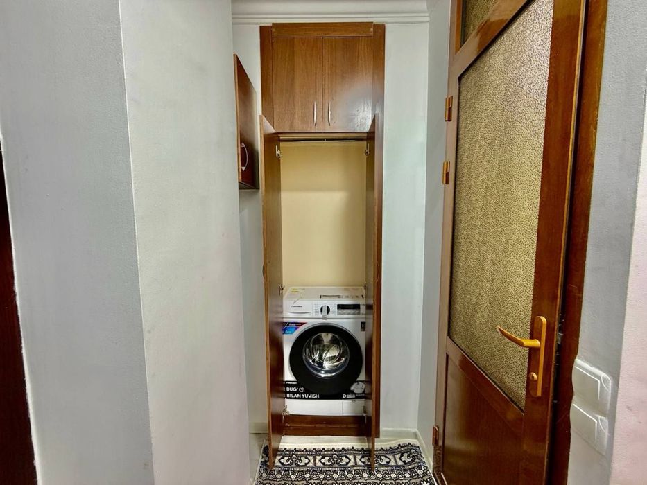 Продается квартира на 2 этаже площадью 30 кв.м. На Партсьезде