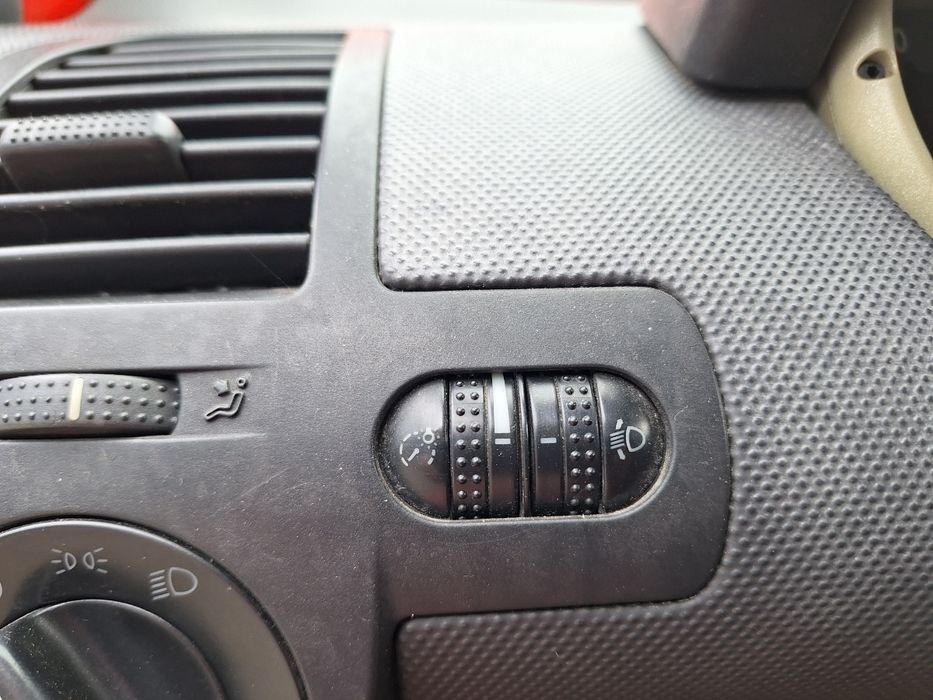 Comutator reglaj nivel faruri VOLKSWAGEN LUPO 6X1, 6E1 1998 - 2005 1.0