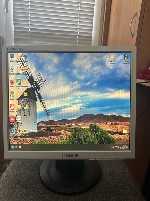 Монитор Samsung 17”